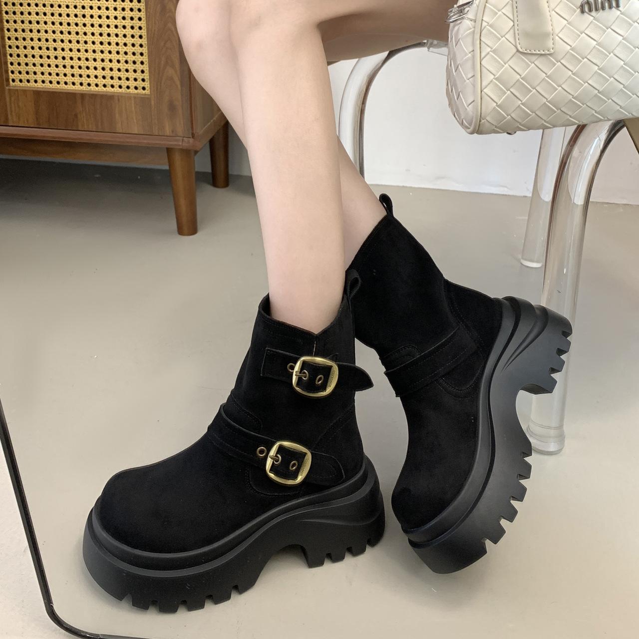 

Super Fire Belt Buckle Martin Boots Women s 2025 Early Autumn New Retro Thick-soled Maillard Western Cowboy Medium Boots 35