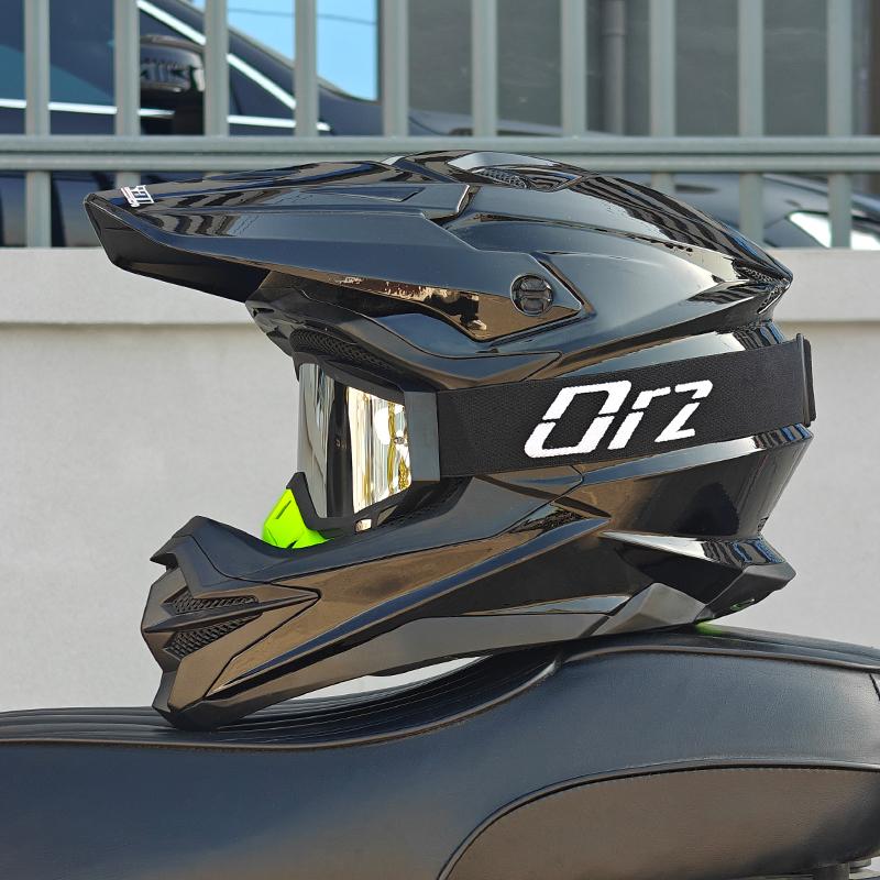 DOT Approved Adult Motorcycle Helmet Off-Road Dirt Bike Racing Full Face Helmet with Goggles