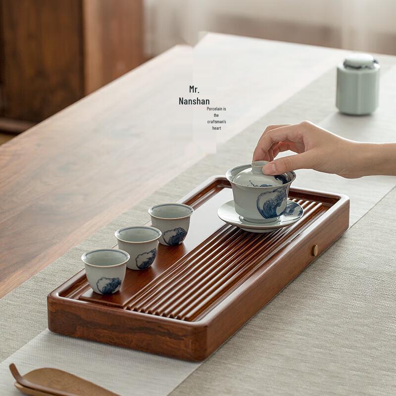 Chinese Kung Fu Bamboo Tea Tray with Water Storage