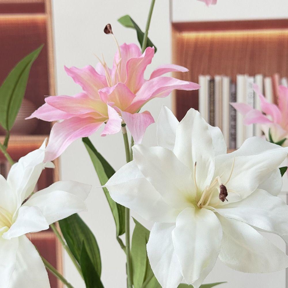 3-headed Lilies Artifiical Flower Branch 86cm Height with Green Leaves Simulation Flower Flexible Stems Lily Fake Flower