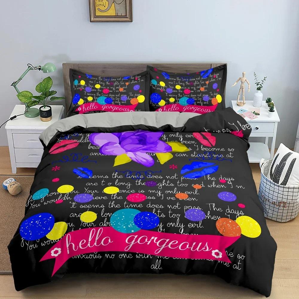 Bellissimo Set Copripiumino LOVE Fiori per Decorazione Camera da Letto Lussuoso Set Biancheria da Letto Sfondo Lettere Inglesi Biancheria da Letto King