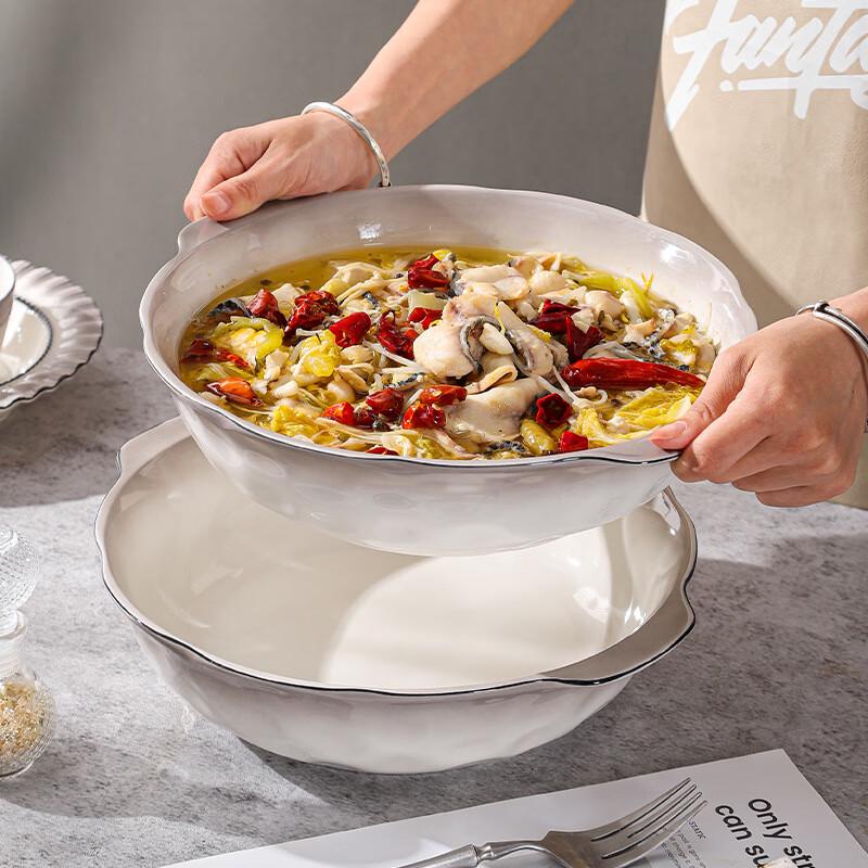 Японская керамическая сервировочная миска с двумя ручками