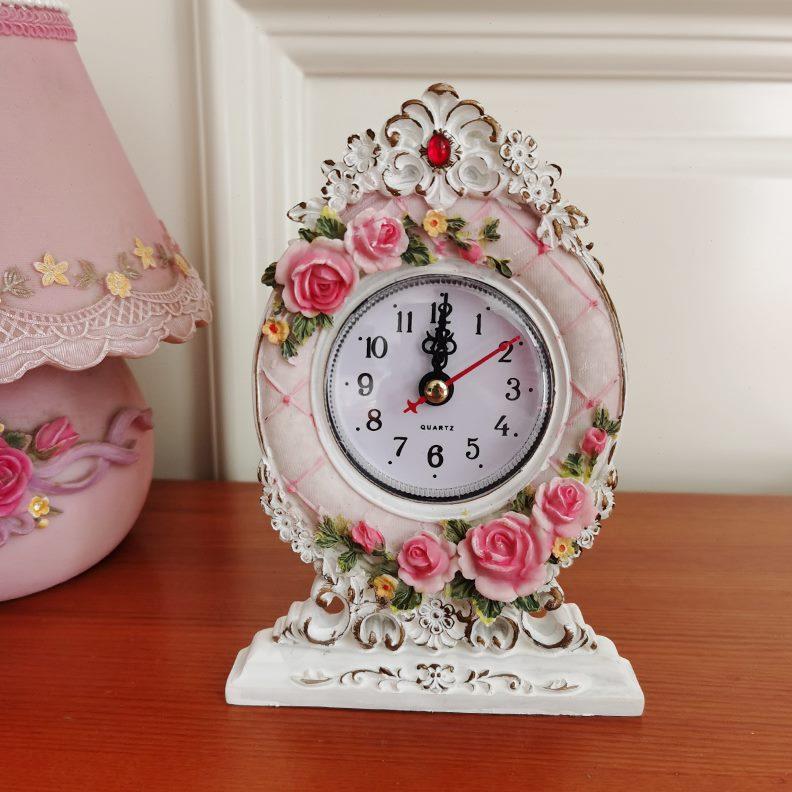 European-Style Desk Resin Small Alarm Clock, Desktop Ornaments, Handicraft Clock