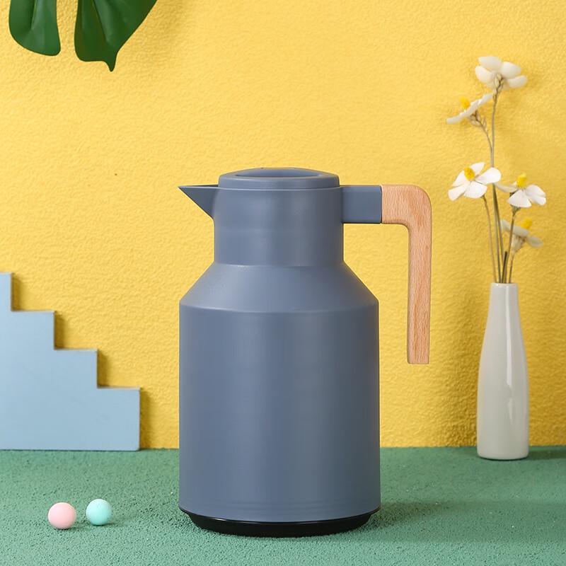 Nordic Style Smart Insulated Pot with Wood Handle