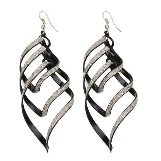 

Элегантные женские серьги с оригинальным дизайном чёрный
