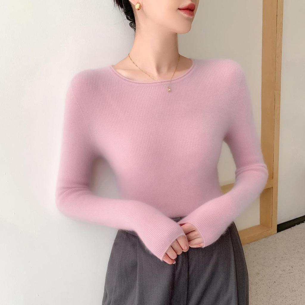 Women's Wool-Cashmere Slim Fit Seamless Sweater, Long Sleeve, Versatile Knit Base Layer with Round Neck and Rolled Hem.