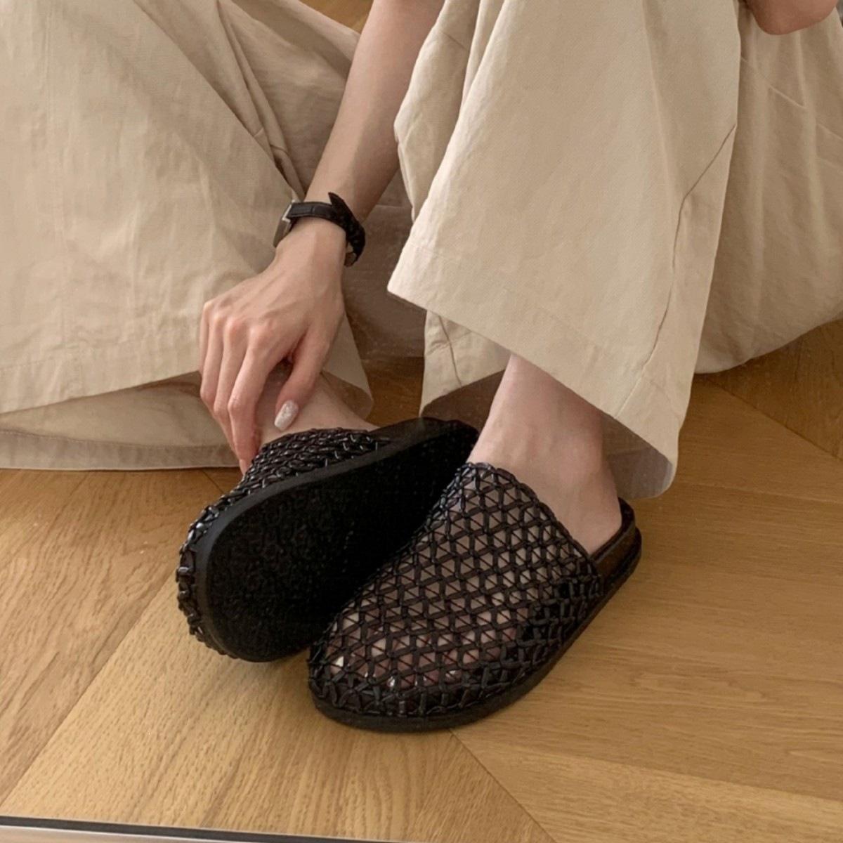 Retro Hollowed-Out Woven Bag Head Slippers Women S Summer Wear One-Pedal Versatile Breathable Lazy Half Slippers 35 5460₽