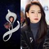 Korean Style Pearl Brooch: Versatile Floral Diamond Pin for Women's Coats