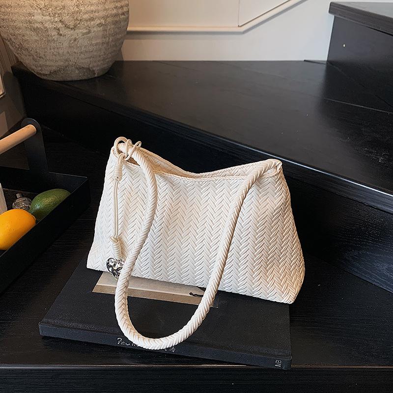 Large-capacity Bag Women's Summer New Niche Design Shoulder Underarm Bag Casual Work Commuter Bag