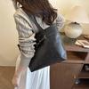 2025 New Fashion Versatile Large Capacity Women's Shoulder Messenger Bag Casual Niche Design Portable Tote Bag