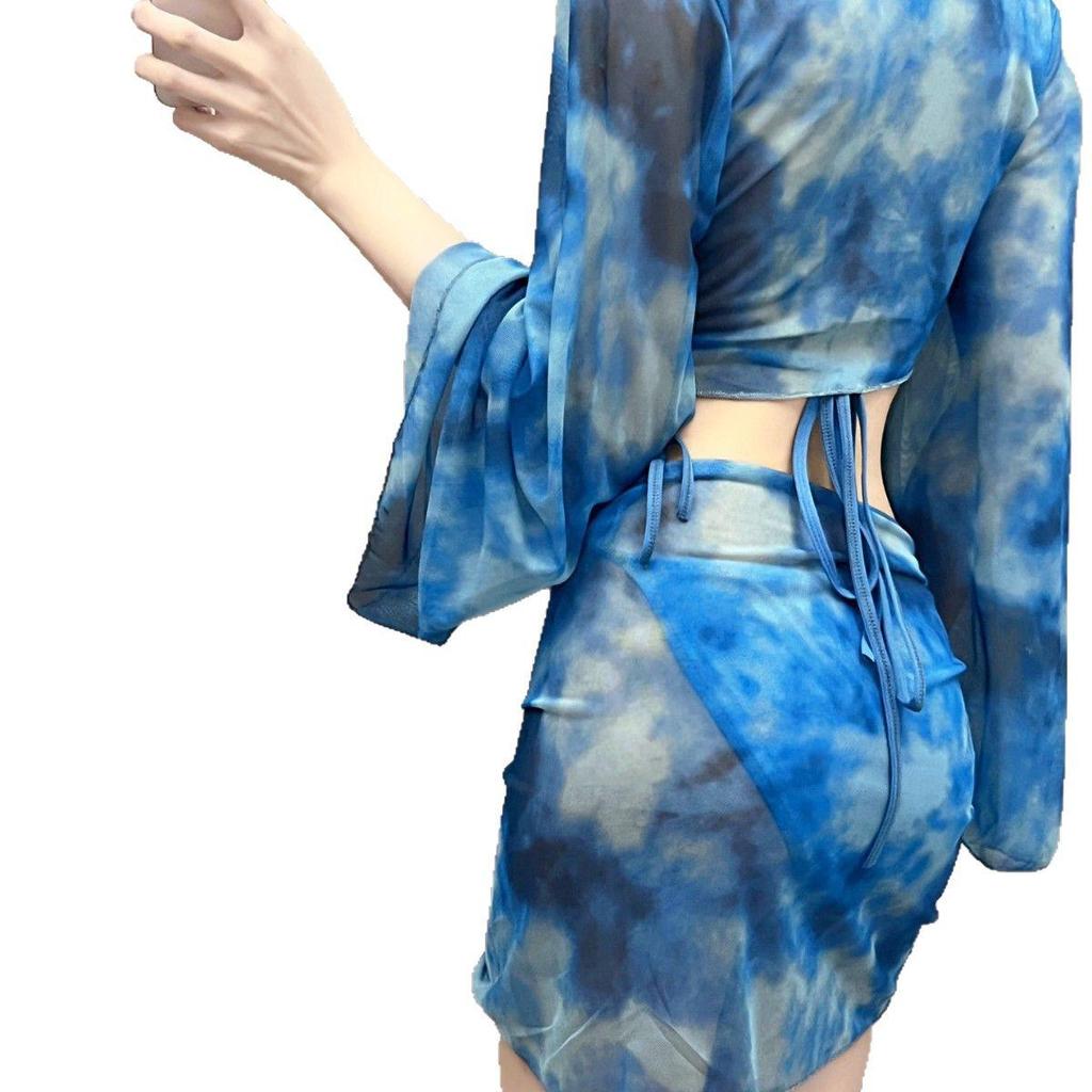 Women's Slimming Long-Sleeve Bikini Swimsuit Set - 4-Piece Conservative Design