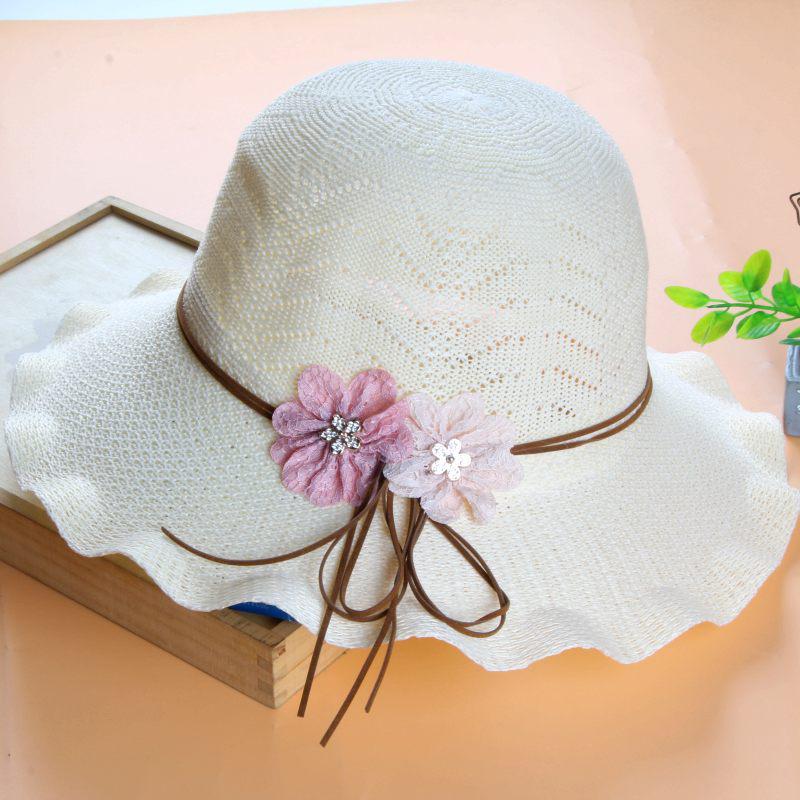 Women's Fashionable Sun Protection Wide Brim Straw Hat for Summer Beach and Scenic Outings