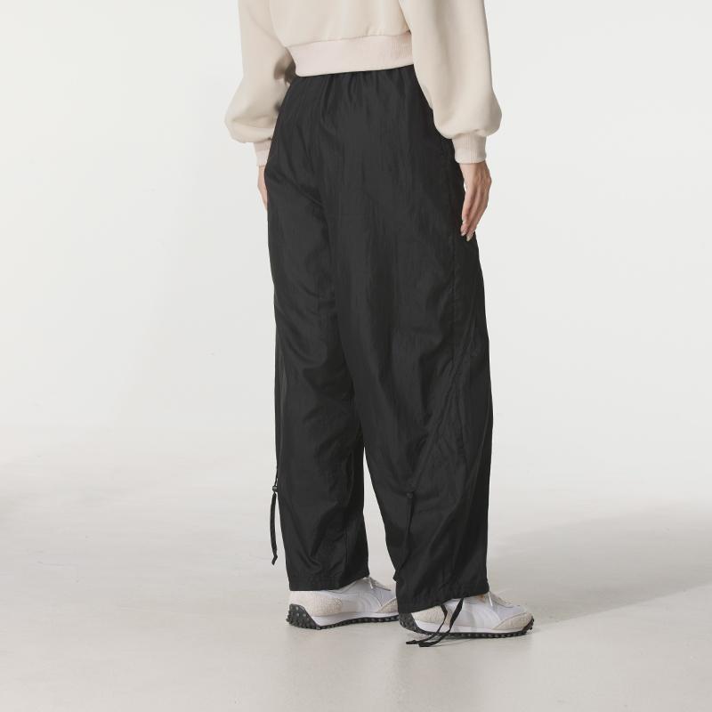 PUMA Casual Pants Women's Black Moderate Straight Fit Pants 633969-01
