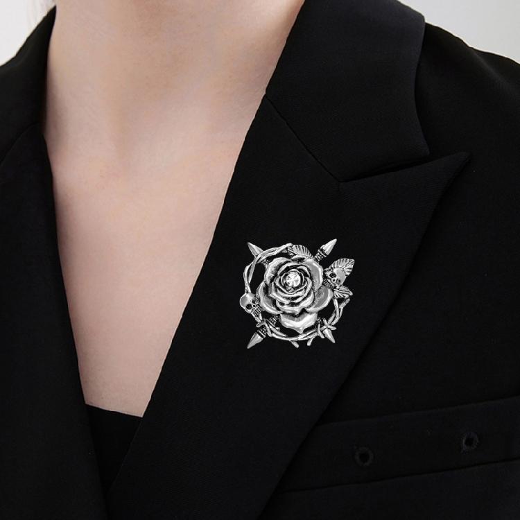 Stylish Skull Rose Brooch Unique Alloy Jewelry Fashion Brooch Clothing Jewelry Suitable for Music Festivals and Parties