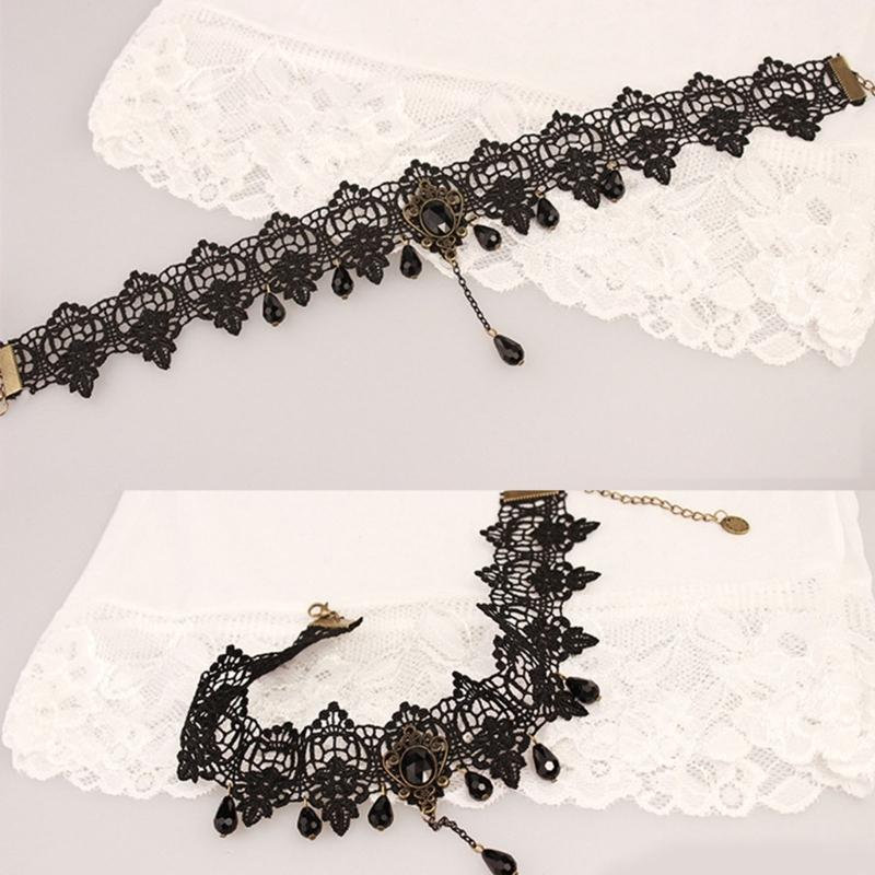 Elegant Lace Choker Necklace for Women Punk Styles Choker with Crystal Decors Perfect for Halloween and Cosplay Party