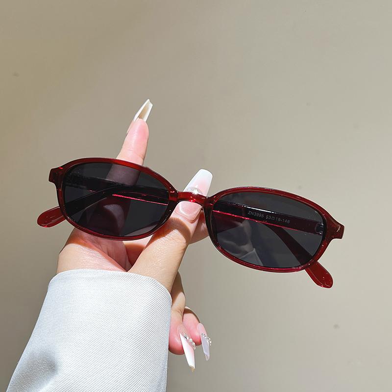 KAMMPT Vintage Oval Sunglasses Men 2026 New Simple Solid Color Casual Shades Women Trendy Brand Design Korean Style Sun Glasses