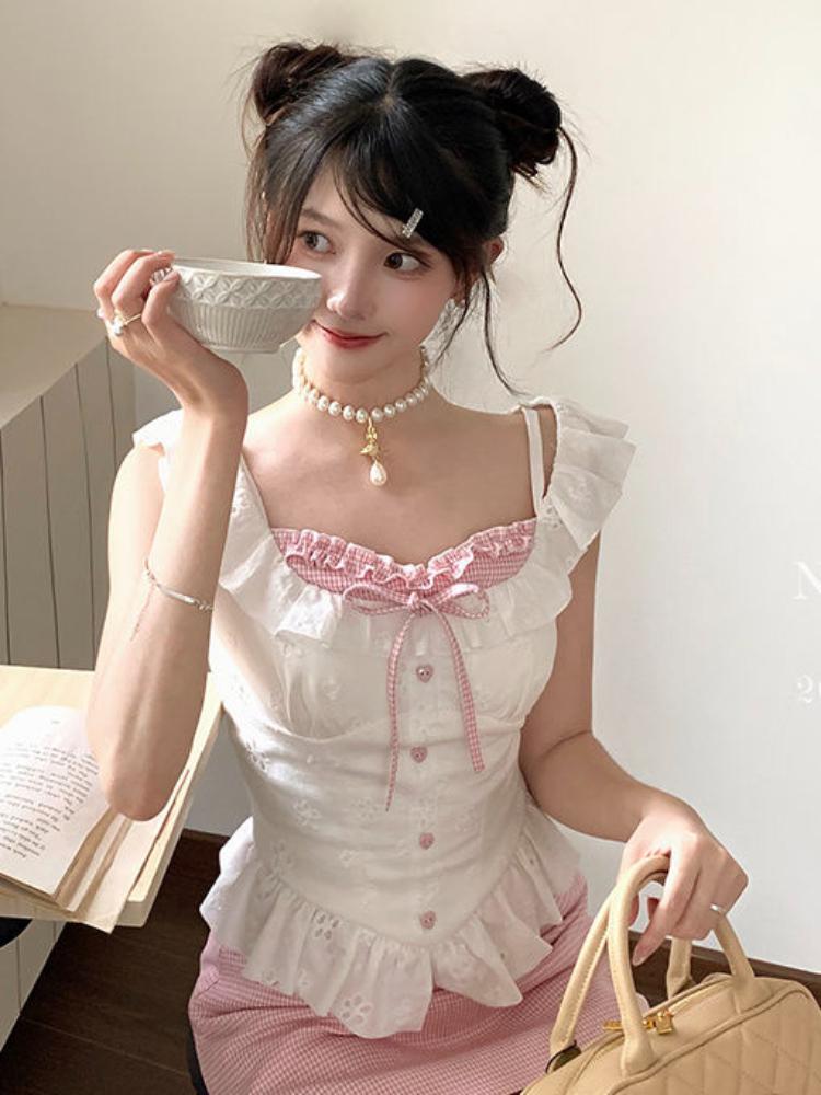 Korea Chic Fake Two-piece Design Sense Shirt Summer New Sweet Lace Shirt Cropped Tops Off Shoulder Sexy Casual Camisole Top