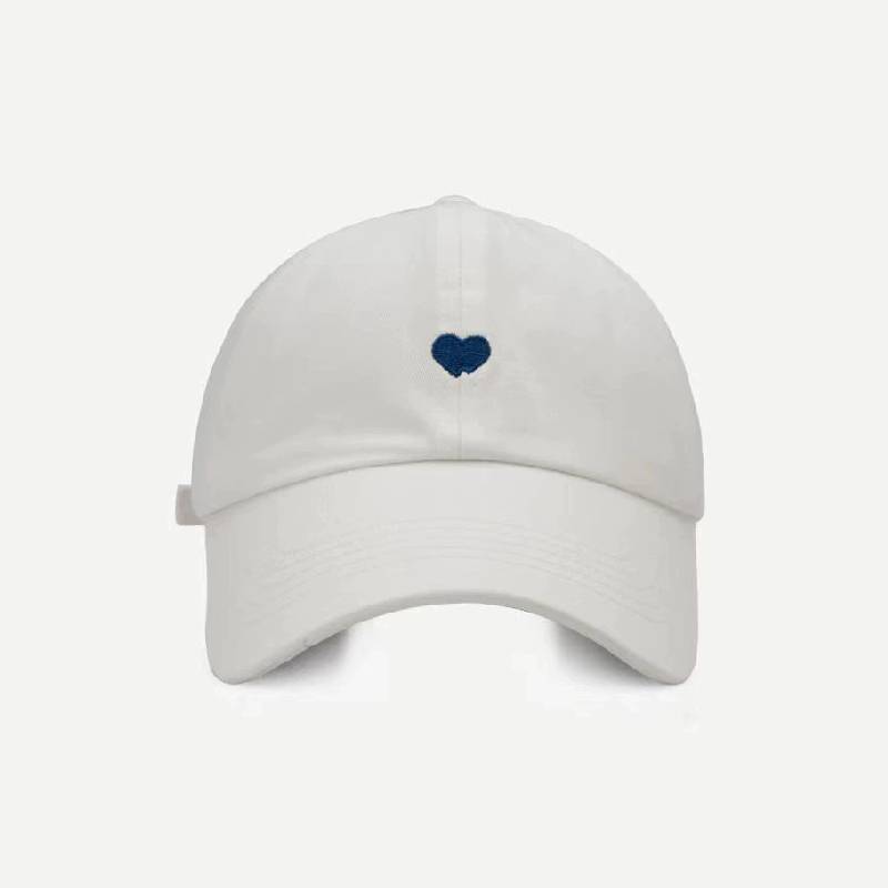 Childrens Sun Hat With Embroidered Heart Pattern For Summer Sun Protection And Breathability