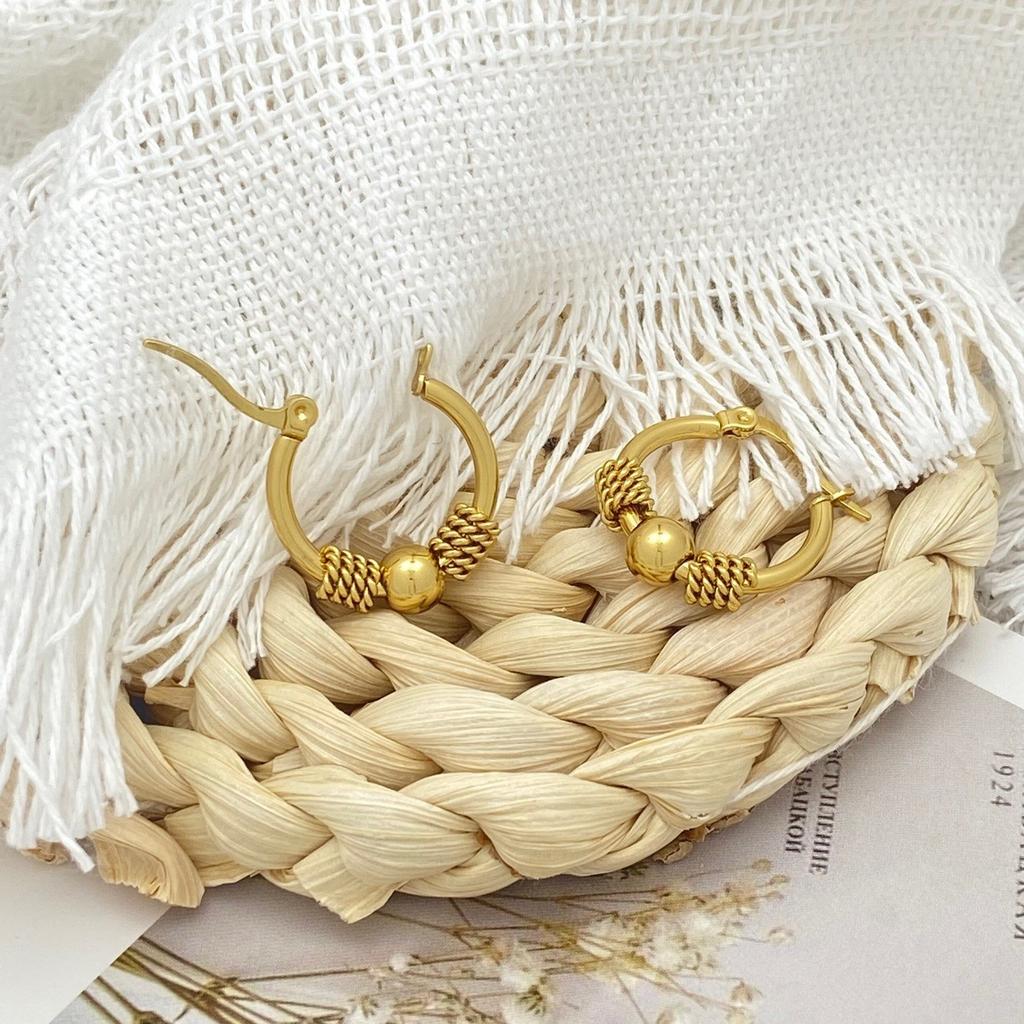 Fried Dough Twists Clip Transfer Bead Earrings, Fashionable And Versatile, Small Number Of Women'S Ear Jewelry