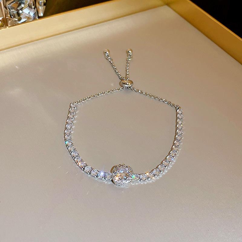 Nuovo Bracciale da Donna Regolabile Placcato Oro Lucido Completamente Intarsiato di Strass Forma a Goccia Moda Bracciale in Zircone Gioiello Regalo