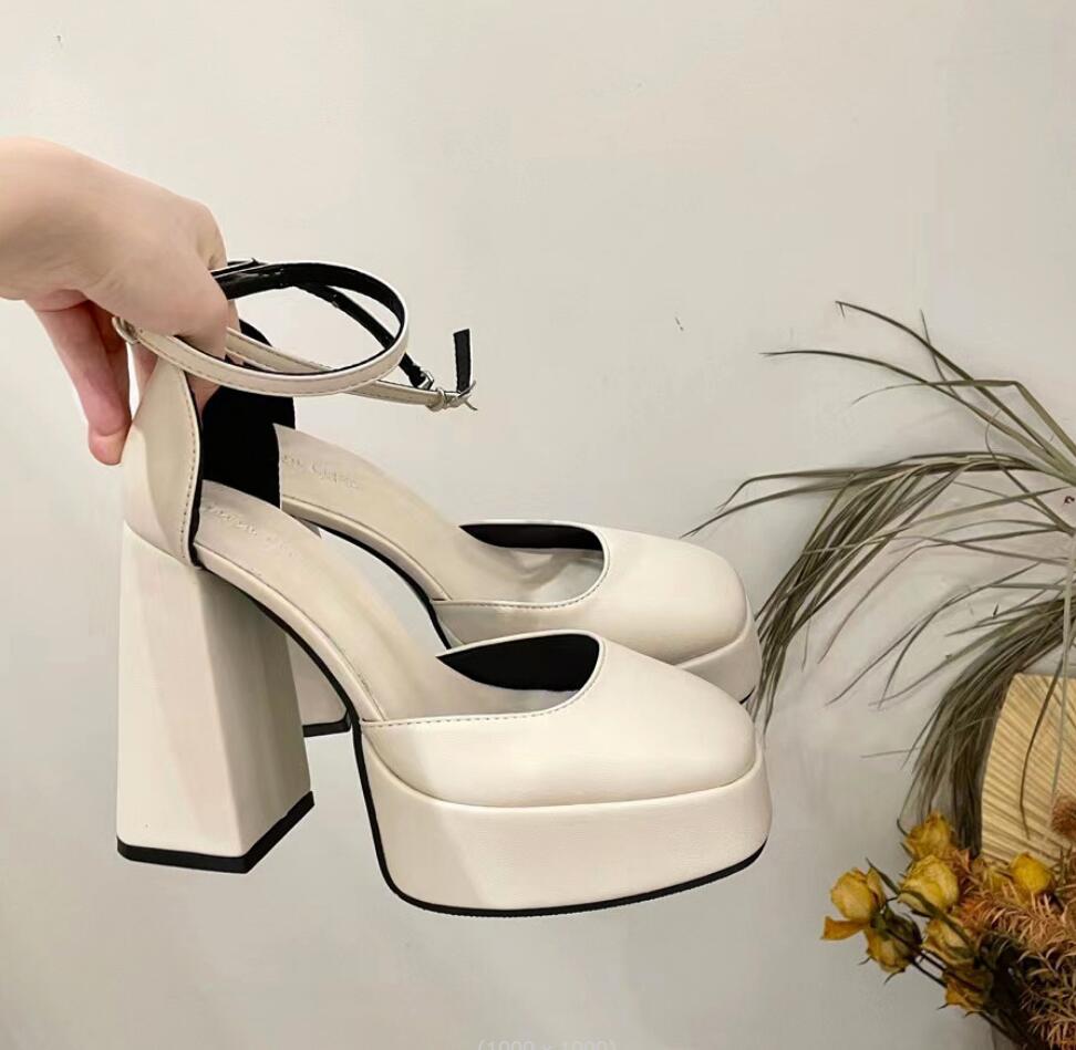

Модные сексуальные туфли на высоком каблуке 15 см, женские туфли на выпускной, модельные туфли для вечеринки и свадьбы 2024 года, туфли-лодочки Мэри Джейн на толстой платформе с пряжкой 39 бежевый