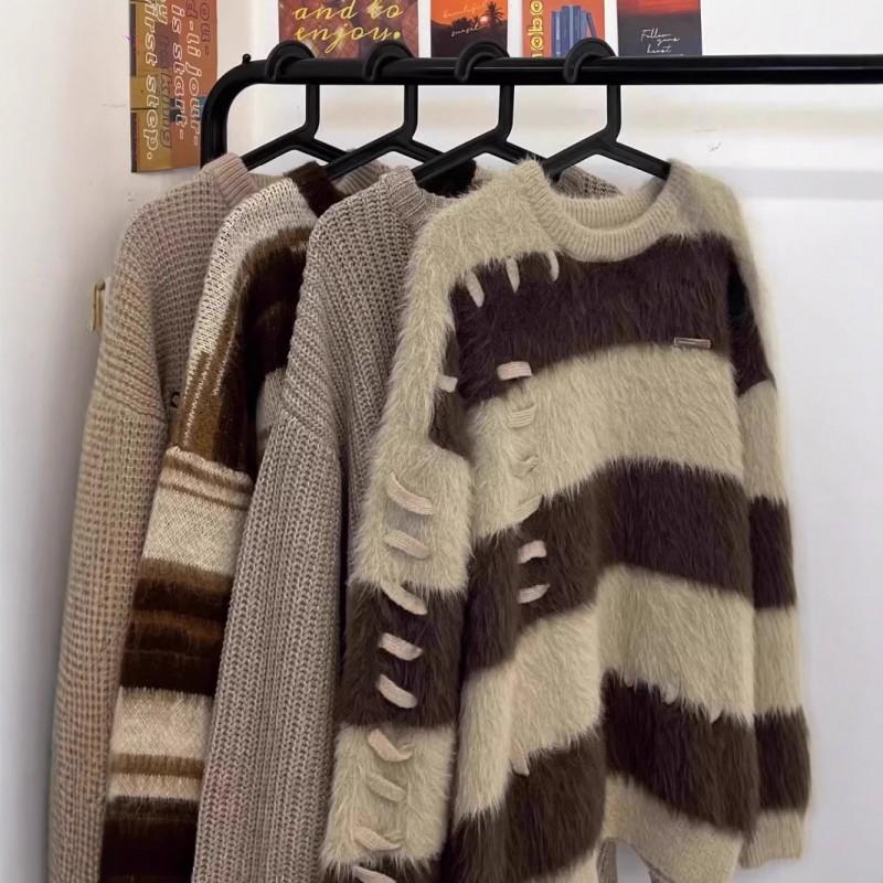 Winter Striped Crewneck Sweater Couple Knit Top Loose Fit Teen Casual Streetwear