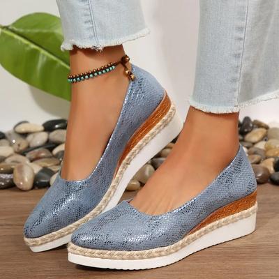 Kadın Platform Topuklu Sonbahar 2024 Rahat Kama Sivri Burun Loafer Ayakkabılar Kadınlar İçin Moda Payetler Sığ Topuklu Ayakkabılar Büyük Beden