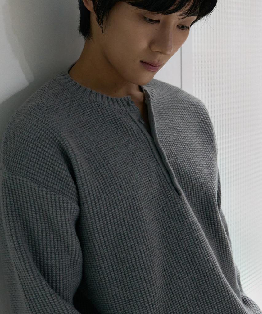 NODU Waffle Henley Neck Knit [Gray]