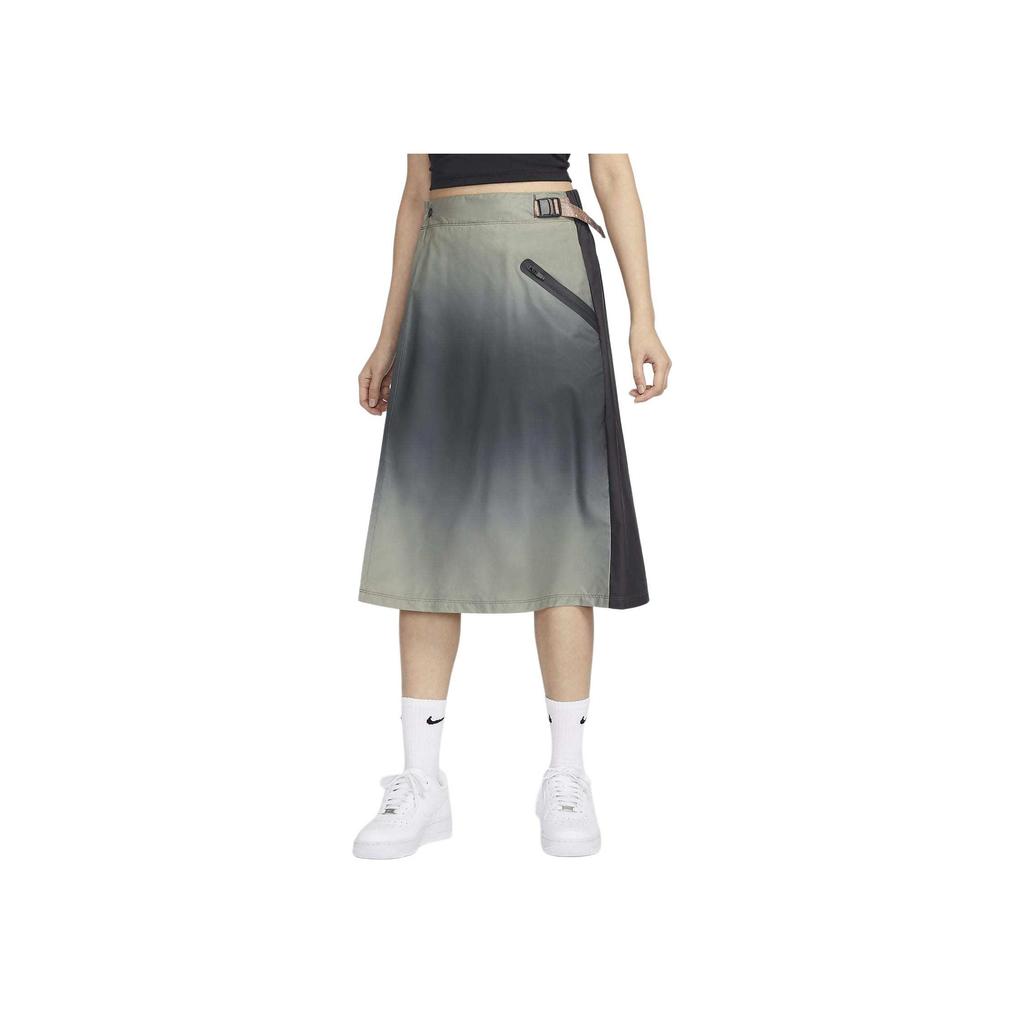 Nike Falda Midi de Cargo Tejida con Degradado para Mujer HF0815-070