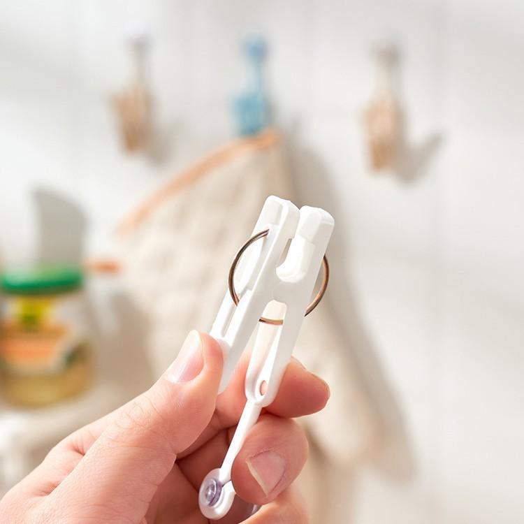 Plastic Suction Mount Clips For Kitchen And Office Storage Small Organizer Item