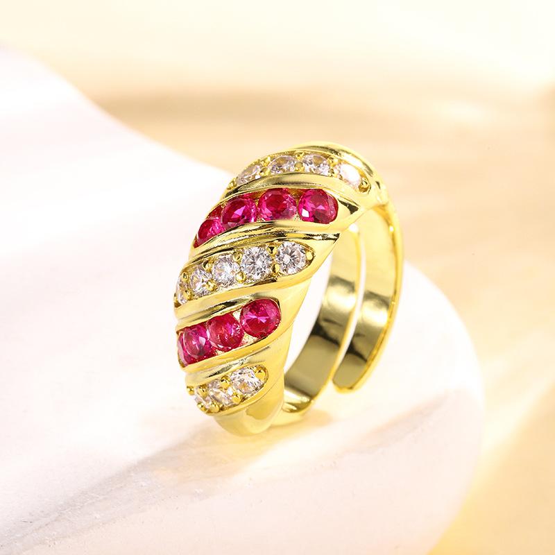 Jewelry Copper Bottom Gold Plated Simulation Sapphire Red Corundum Gold Vintage Geometric Ring