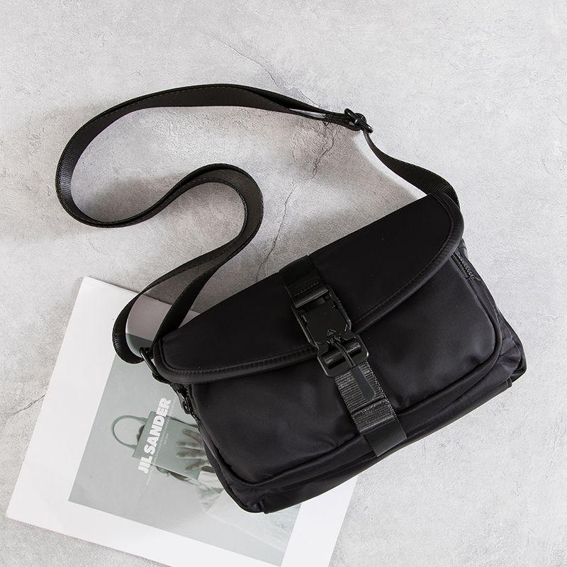 

Мужская наплечная сумка в японском стиле, кроссбоди из ткани Оксфорд с быстросъемной пряжкой, универсальная сумка-мессенджер для работы и поездок чёрный