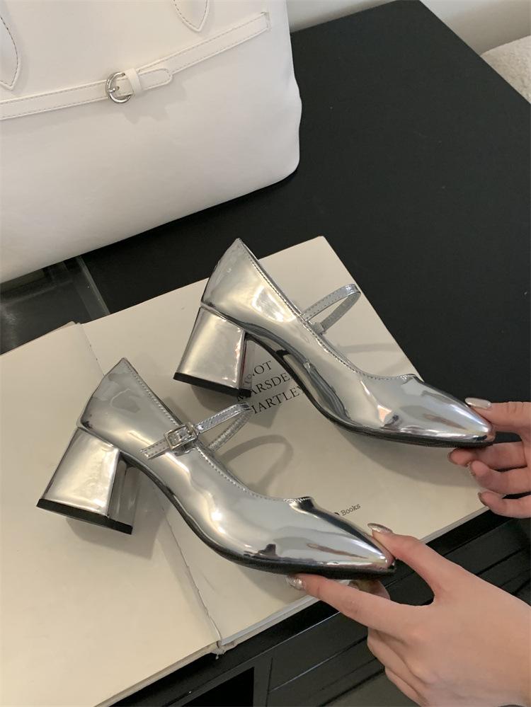 Round Toe Chunky Heel Mary Jane Shoes - Women's French Low-Cut, One-Strap Commuter Heels