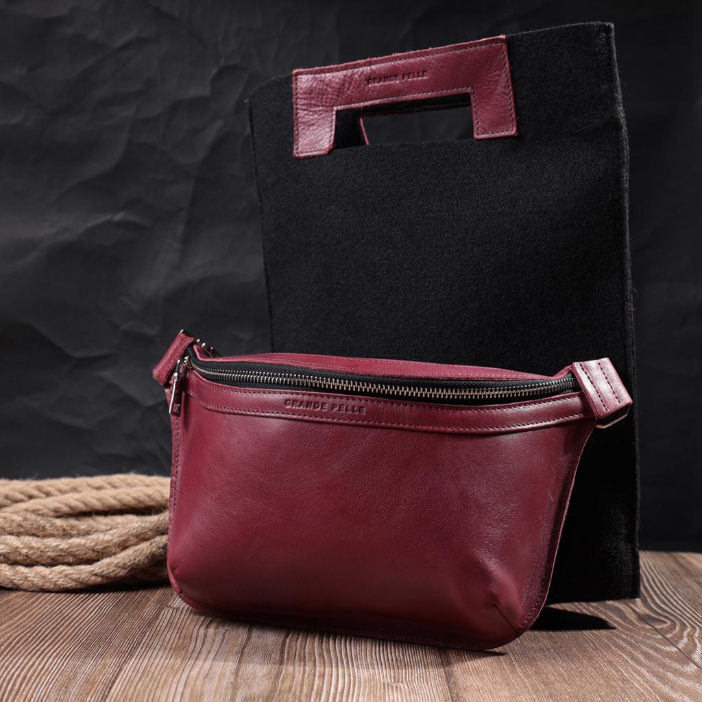 Трендовая бананка для женщин из натуральной кожи GRANDE PELLE Bag 22815 Розовый