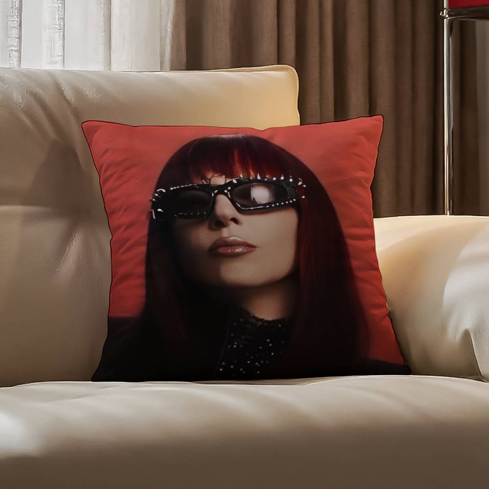 Singer L-Lady Gaga Mayhem Pillow Case Anti-dustmite Pillowcase Invisible Zipper Silky Short Plush Sofa Cushion Cover
