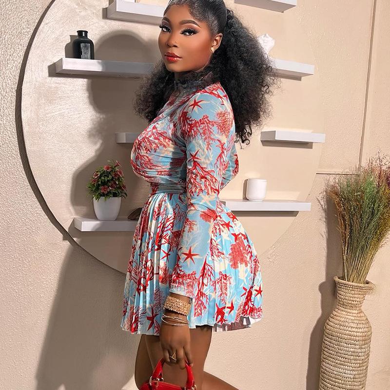 2026 Sommer Damen Slim Fit Bedrucktes Langarm-Oberteil und Faltenrock Set