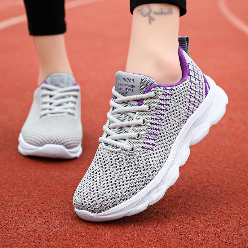 Jinjiang spring mesh shoes lightweight soft-soled sports shoes flat heel comfortable mother shoes casual shoes