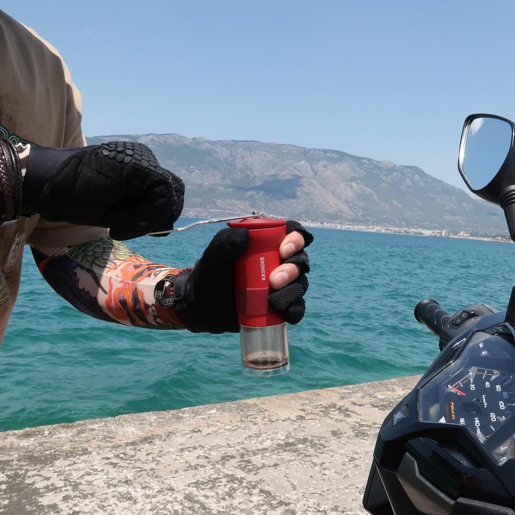 Cafflano Grinder, Portable Coffee Mill, Outdoor, Extra Fine Grind for Espresso, Made In Italy, Metal Conical Blade, Compact, High Performance, Coffee