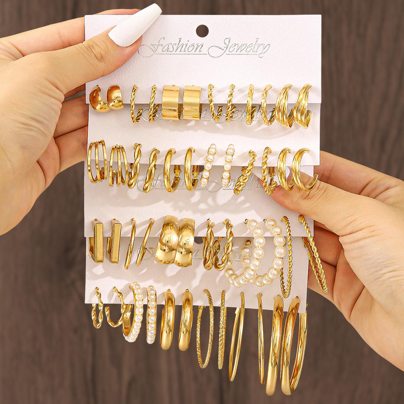 Retro Geometric Pearl Earrings with Creative Metal Twist Design