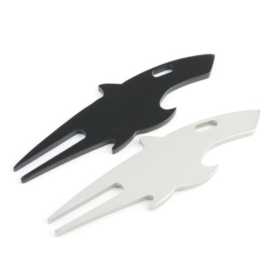 Divot-Tool Feine Verarbeitung Rostfrei Galvanisierung Hai-Form Verschleißfest Reparatur Golf-Grün