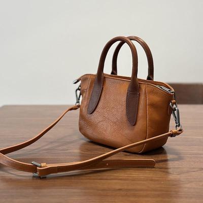 Small Bag Versatile Shoulder Crossbody Bag Simple Handbag Commuter Genuine Leather Women's Bag