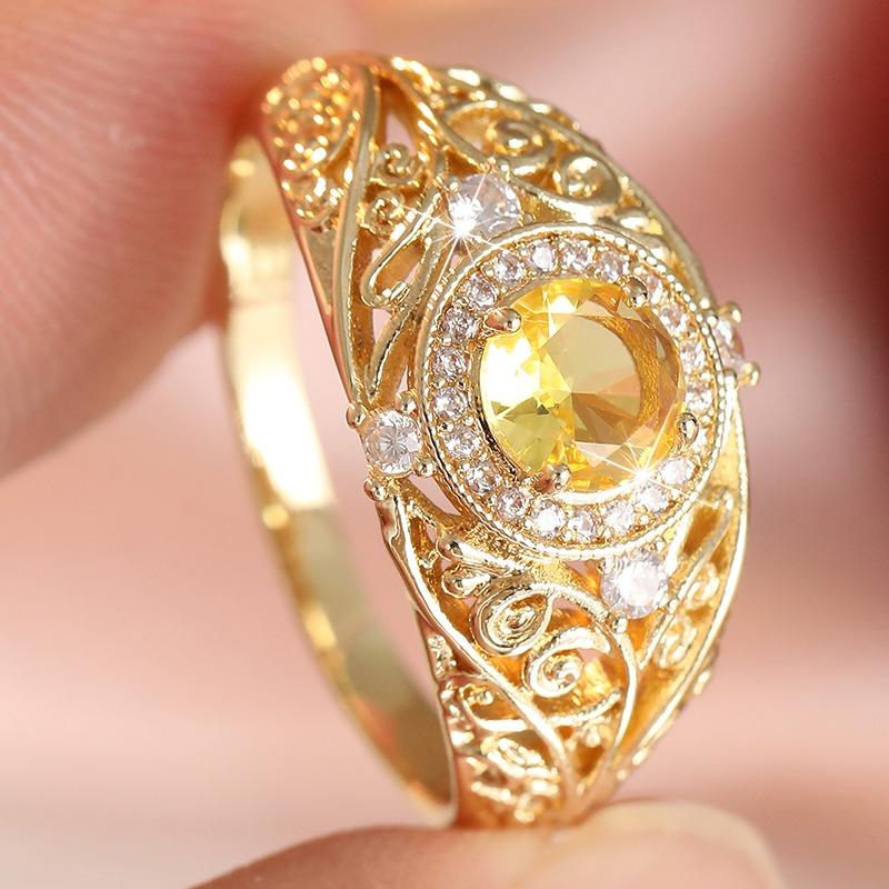 Vintage Inlaid White Champagne CZ Women's Ring Ethnic Gold Color Geometry Daily Wear Party Jewelry Anniversary Gift