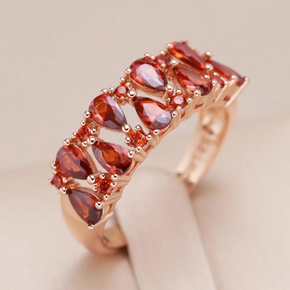 Wide Pear Cut Red Zircon Rings for Women Vintage Gold Color Engagement Ring Wedding Jewelry Anniversary Birthday Gifts