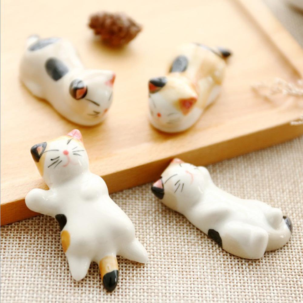 1 Pcs Cute Cat Shape Ceramic Chopsticks Holder Stand Chopstick Rack Spoon Stand Pillow Japanese Style Kitchen Tableware Tools