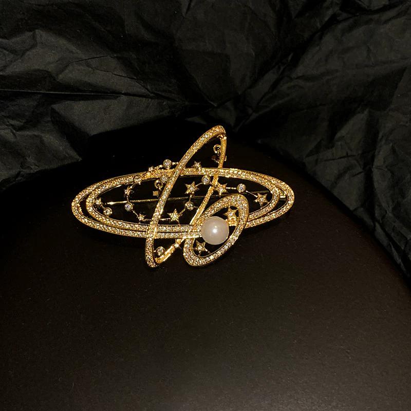 Exquisite Star Saturn Pin for Women Men Chic Planet Universe Brooches Pins Trendy Accessories Birthday Party Gift