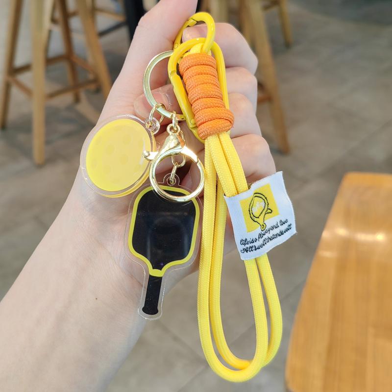 Chaveiro Criativo de Raquete de Pickleball de Metal Chaveiros de Bola Oca Colorida Pingente de Sacola de Festa para Fãs de Dink Ball