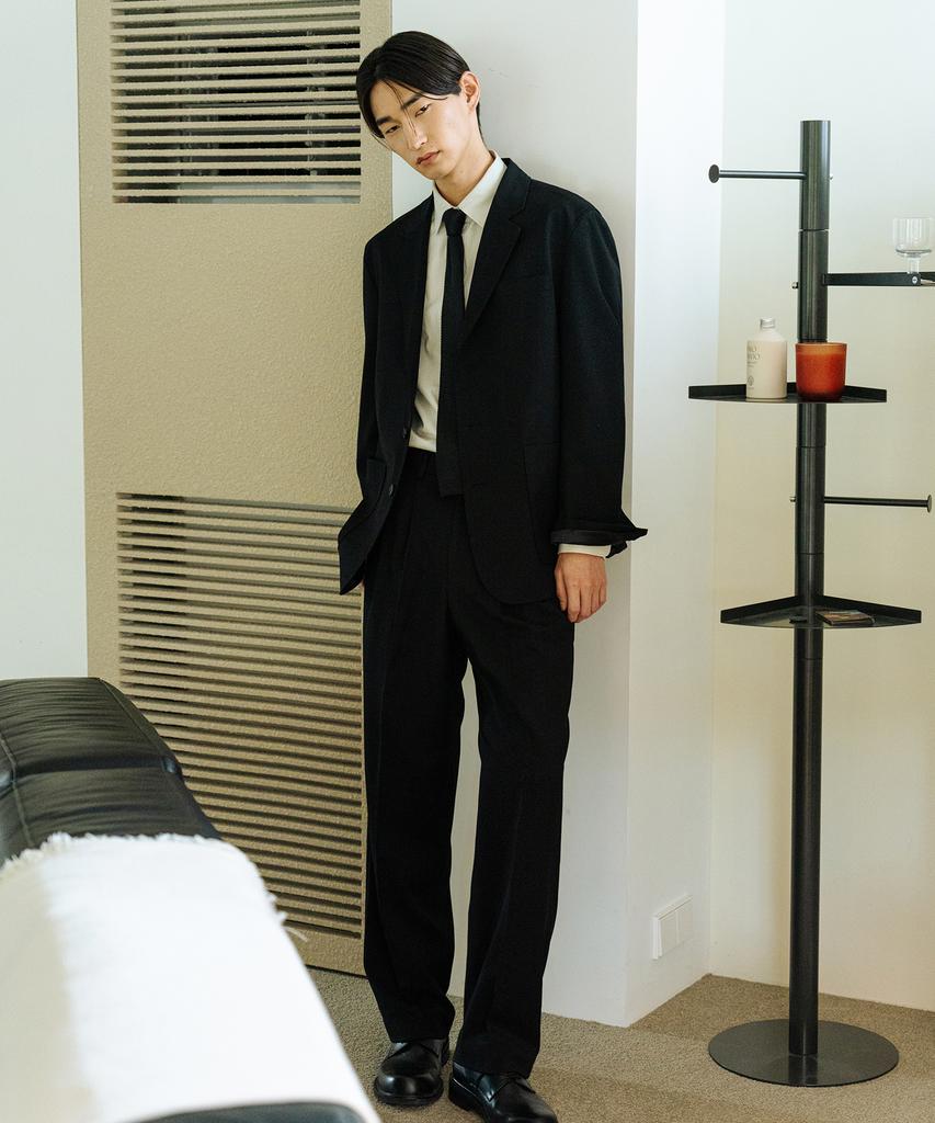Modipaideu Double-Pleat Set-Up Wool Slacks (Black)