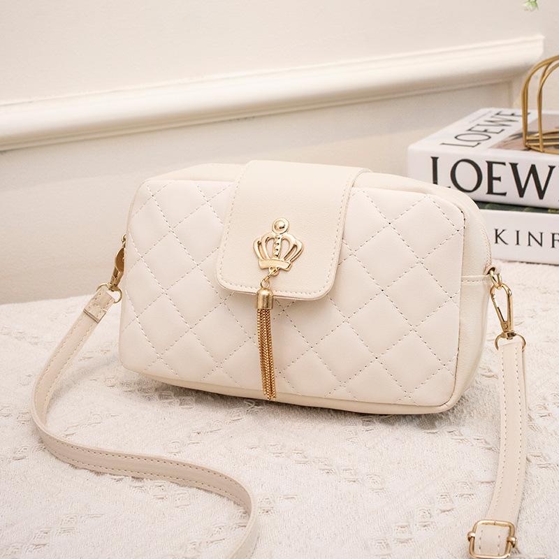 Embroidered Rhombus Pendant Camera Bag New Fashion Shoulder Crossbody Niche Women's Bag