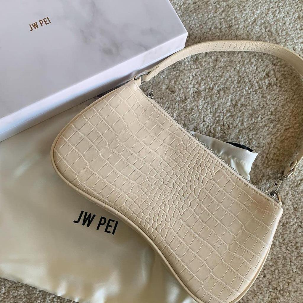 Eva Shoulder Bag Ivory White Crocodile Embossed [JW PEI] -