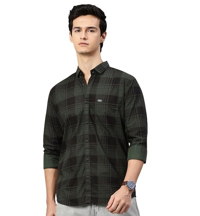 Man's Stylish Slim Fit Cotton Spread Collar Checked Casual Shirt - Dark Green